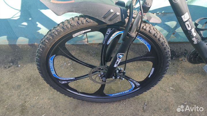 Велосипед BMW