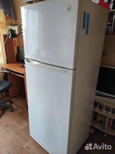 Холодильник Daewoo FR-3801 бу