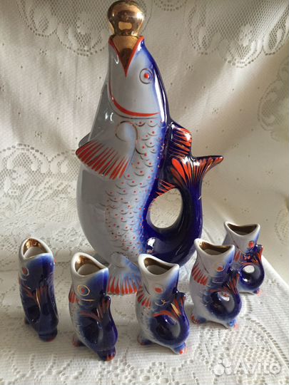 Штоф и стопки рыбки, б\у