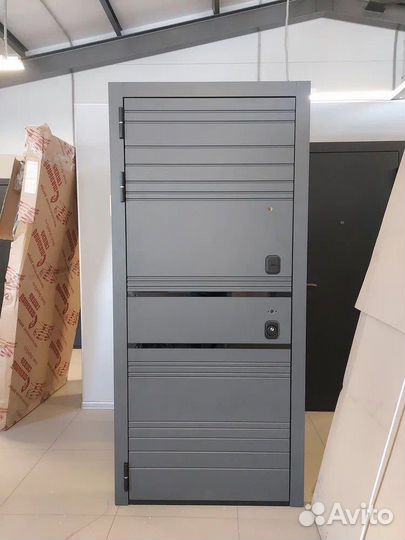 Двери входные