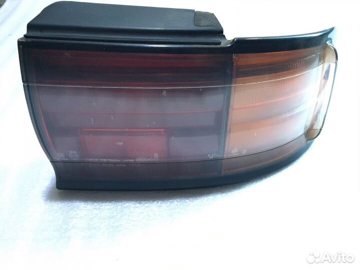 Фонарь Toyota Camry задний правый