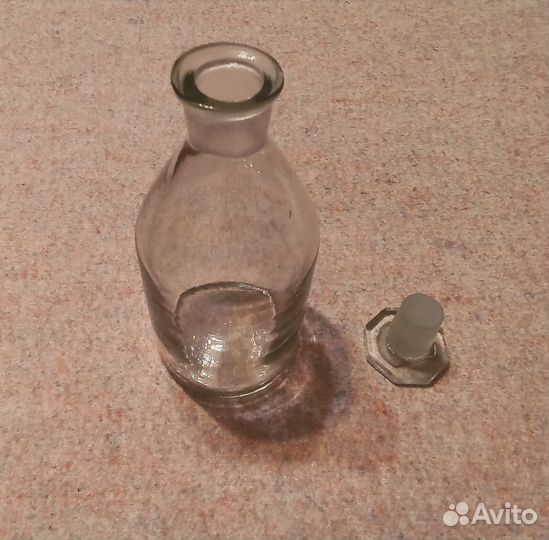 Склянка с притёртой пробкой 250 мл