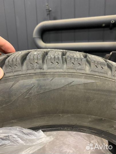 Formula Winter 215/65 R16 98T