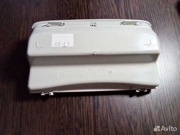 Очечник на Тигуан 1 (оригинал)