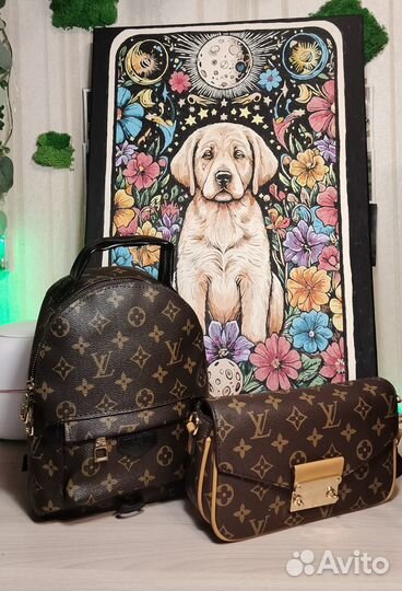 Женский рюкзак и клач