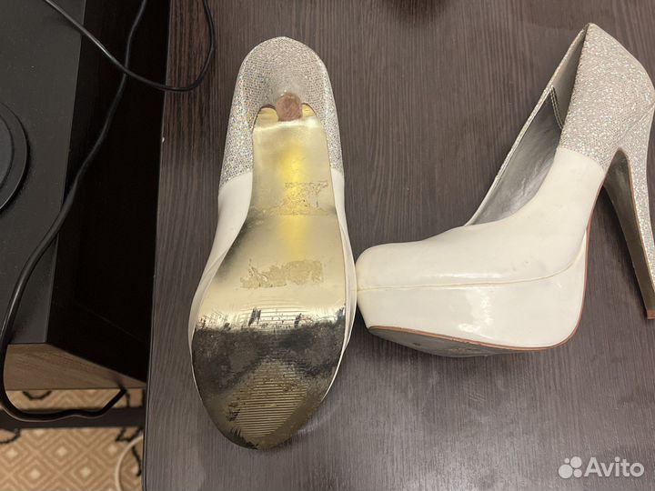 Туфли женские 39 размер