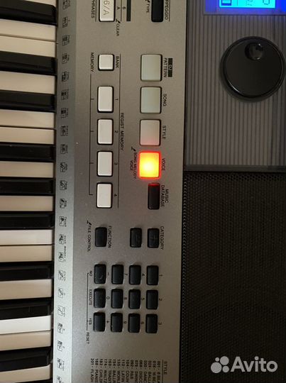 Синтезатор yamaha psr e443