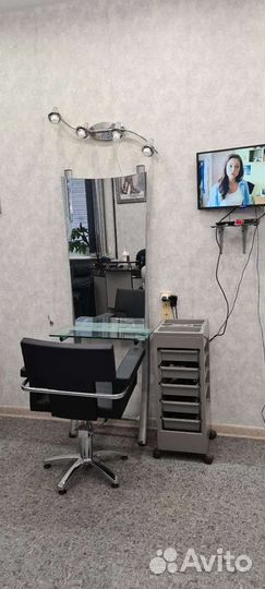 Кресло парикмахера в аренду