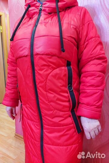 Пуховик женский длинный