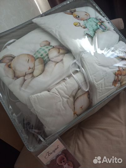 Комплект подушек новый