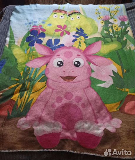 Продам два пледа 