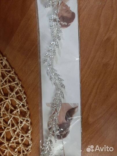 Украшение для волос на свадьбу, выпускной