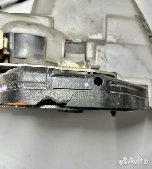 Замок задней левой двери Mercedes W220