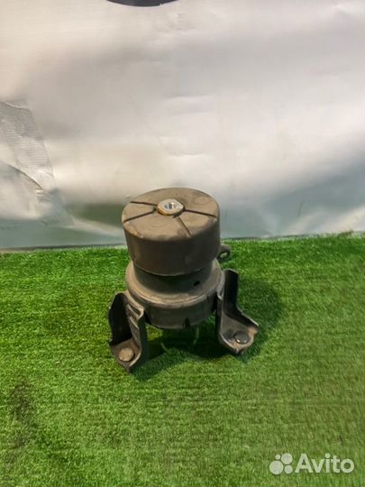 Подушка двигателя(2) Toyota Camry AVV50 2AR-FXE