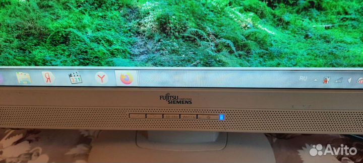 Монитор для компьютера Fujitsu Siemens (19