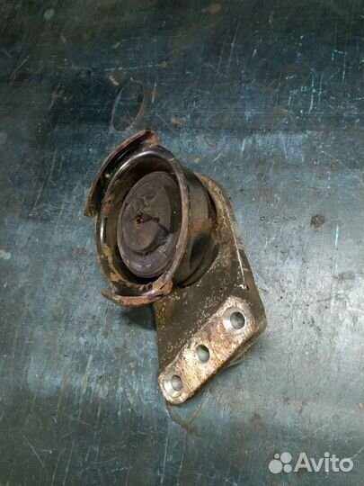 Опора двигателя верхняя Chevrolet Epica