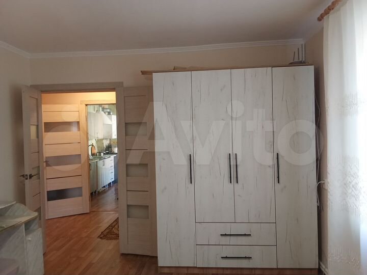 2-к. квартира, 57 м², 1/2 эт.