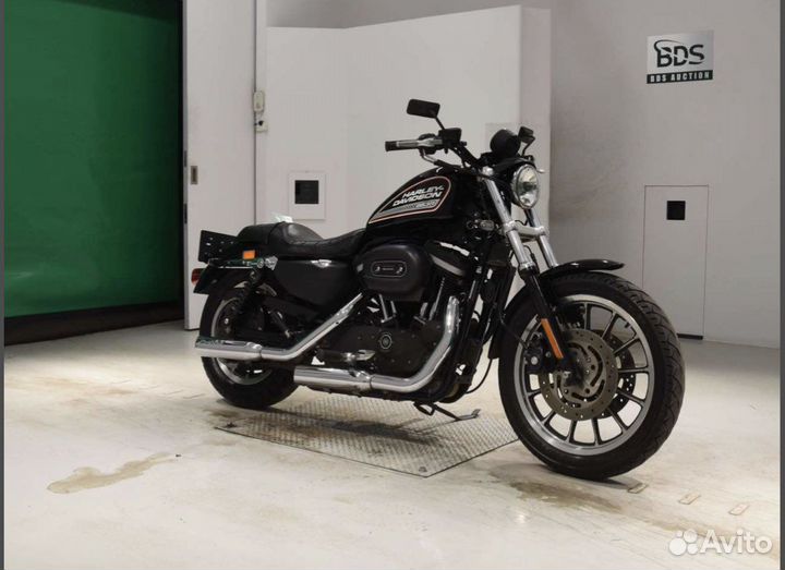 Harley-Davidson Sportster XL 883 R серия