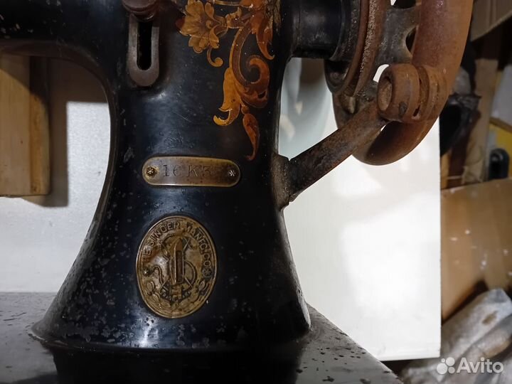 Швейная машина singer