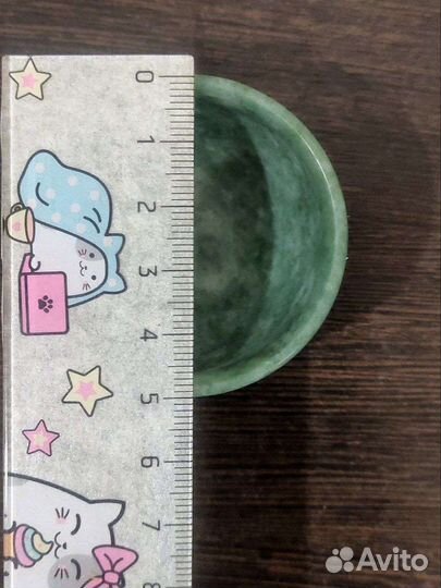 Пиалы / рюмки /чаши из нефрита