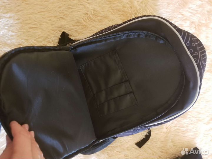 Рюкзак для мальчика. 3 класс, рост 134