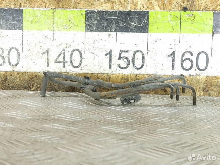 Трубка топливная Honda Legend 1991-1996