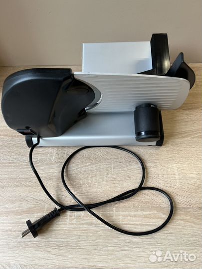 Слайсер ломтерезка Magimix Le Trancheur T190