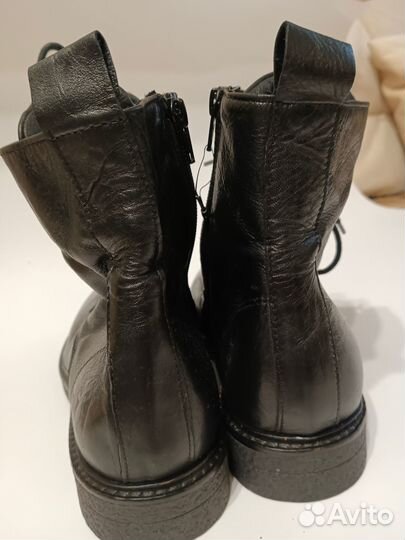 Новые кожаные ботинки Италия р. 41