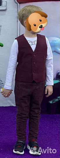 Нарядный костюм для мальчика