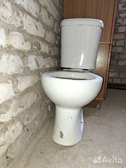 Унитаз с бачком бу