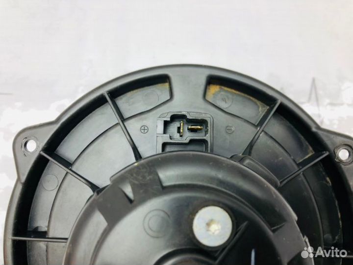 Мотор печки Toyota Avensis AZT250 1AZ-FSE 2006