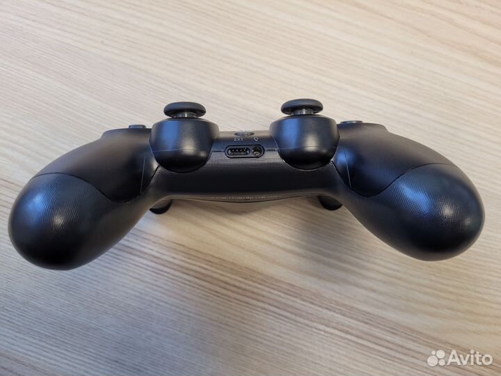 Геймпад sony dualshock 4