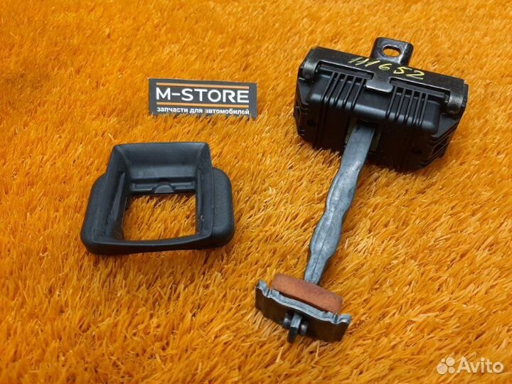 Ограничитель двери передний левый Bmw 5-Series E60