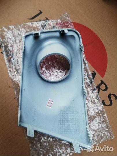 Накладка птф Mitsubishi L200 8321A344WA