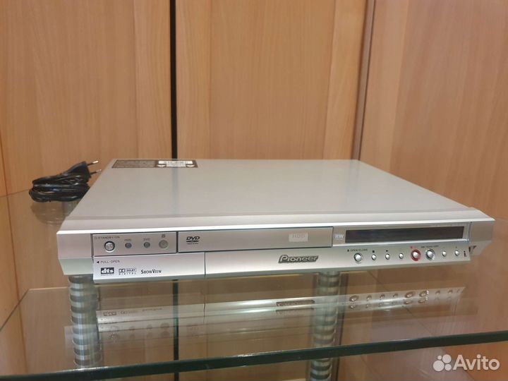 DVD плеер-рекордер Pioneer DVR-520H-S