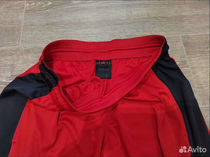 Оригинальные шорты Air Jordan