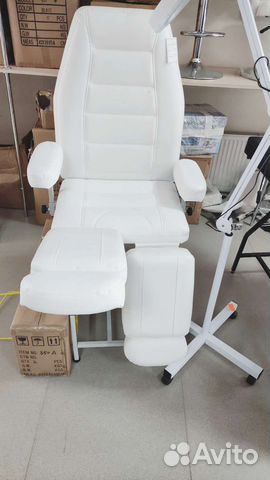 Кушетка косметологическая