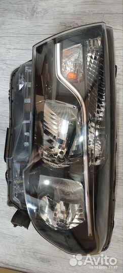 Фара левая на Лада Весту