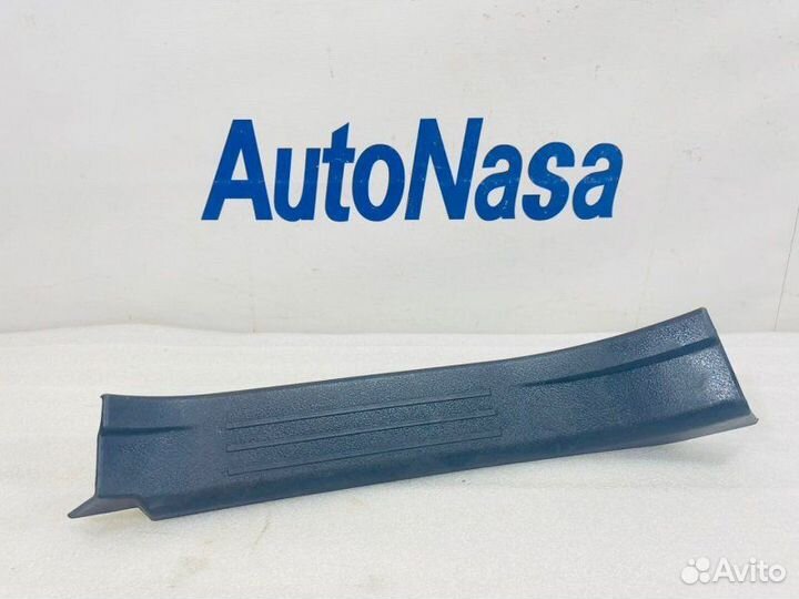 Накладка порога задняя правая Ssangyong Kyron