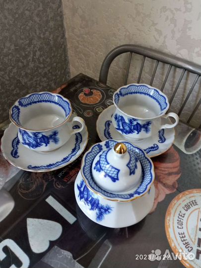 Чайные пары и сахарница