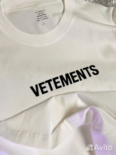 Футболка vetements