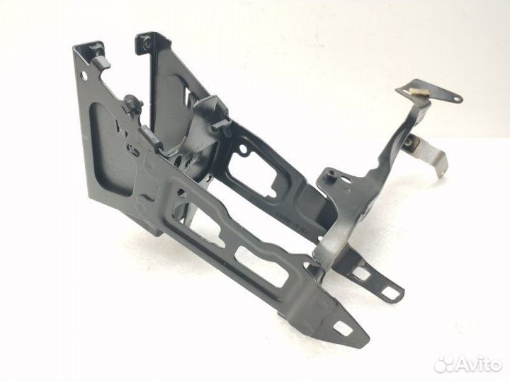 Кронштейн фары передний правый Bmw 3-Series F30