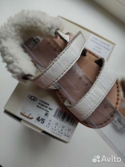 Сандали UGG для девочки 11-14 см