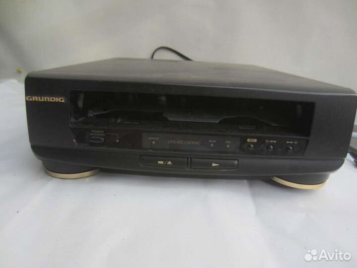 Видеомагнитофон grinding gvp500r