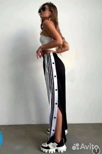 Женские спортивные брюки