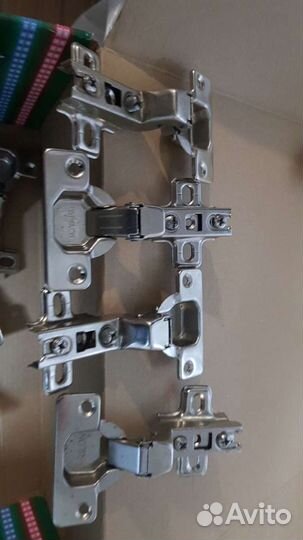 Петли мебельные, фурнитура