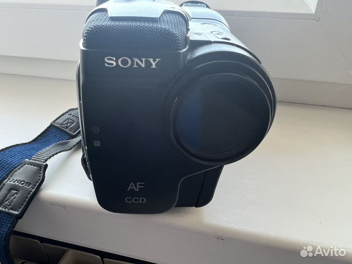 Видеокамера Sony Handycam Video 8 CCD TR 380e pal