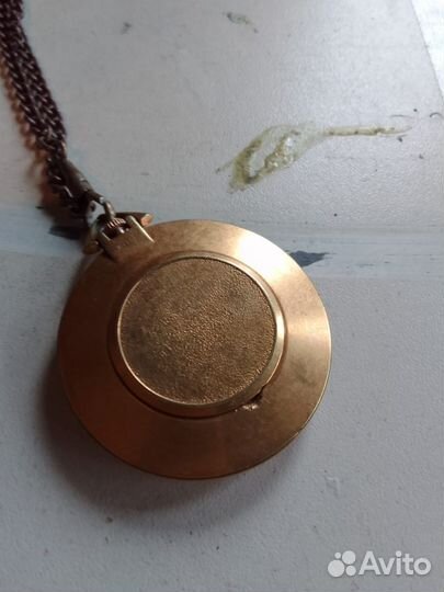 Часы карманные Секунда 23 камня позолота