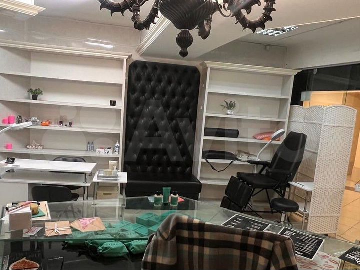 Торговая площадь, 37 м²