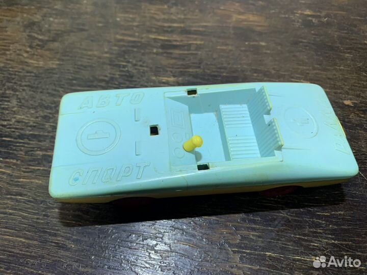 Ретро игрушка автомобиль. СССР